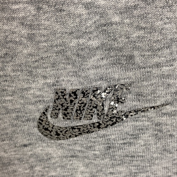 Nike Sportswear Tech Fleece Pants Men's Sz M DR9162-010 Joggers Gym Streetwear - Picture 10 of 16